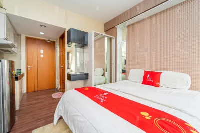 RedLiving Apartemen Margonda Residence 5 - Ens Room with Netflix and Breakfast Các khách sạn ở Sukmajaya