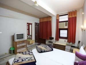 Hotel Avtar