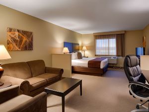 Best Western West Hills Inn