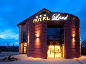 Hotel Lord Krosno