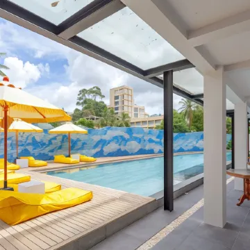 Anona Beachfront Phuket Resort