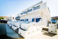 Nammos Sunset Hotels near Bagatao Island