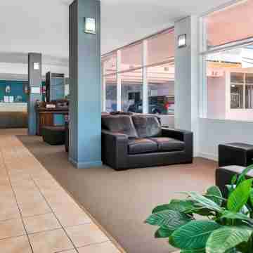 Country Comfort Sunlodge Others