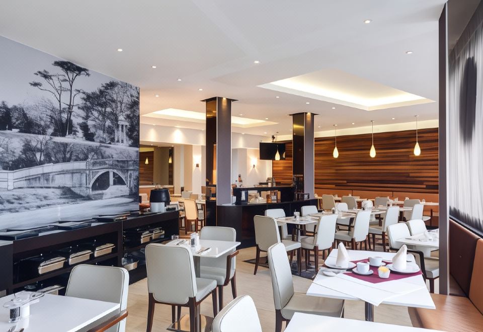 파크 그랜드 런던 히스로 게이트웨이 객실