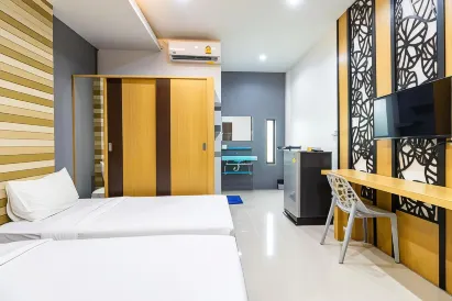 CS Klongtoey Grand Resort by Zuzu