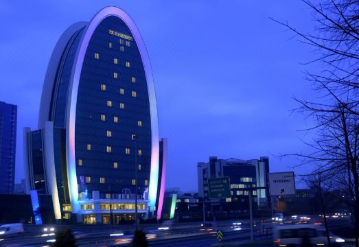 엘리트 월드 유럽 호텔의 수영장