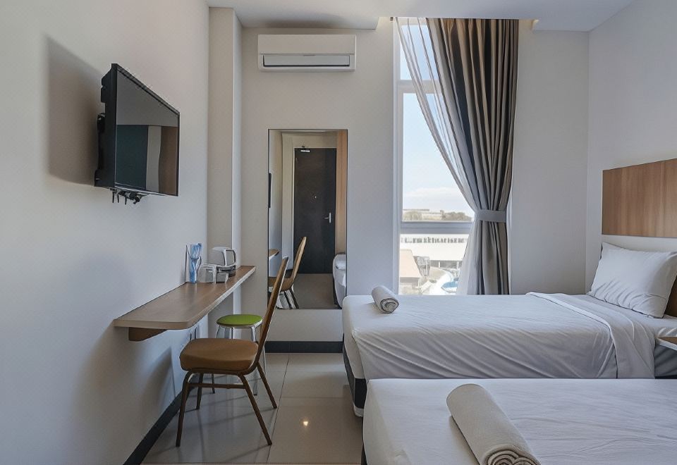 3. Hotel Ro..