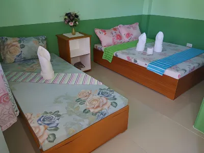 Ocean View Lodging House Hotel in zona Oslob Parish Convent