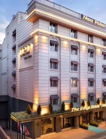 The Wings Hotels Neva Palas Отели рядом с достопримечательностью «Cer Modern»