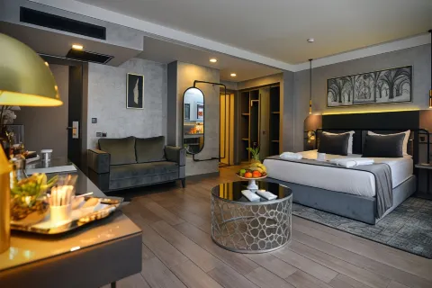 The Wings Hotels Neva Palas