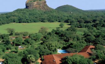 Sigiriya Village