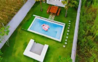 Karabineri Private Pool Jogja Villa - Private Pool