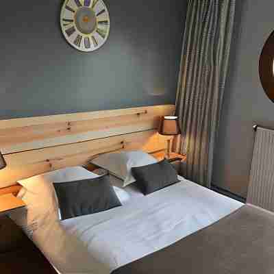 Le Pavillon Bleu Rooms