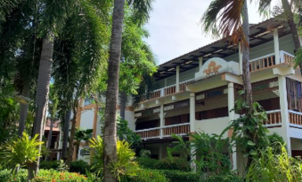 Rattana Guesthouse & Bungalow