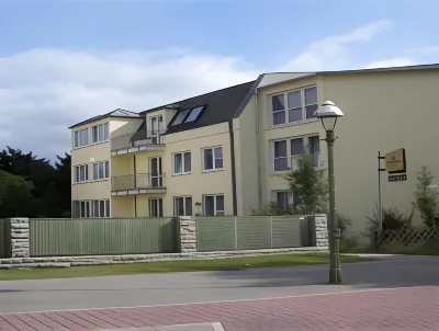 Aparthotel Guzulka & Restaurant Hotel a 