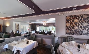 Logis Hôtel-Restaurant la Croix Couverte