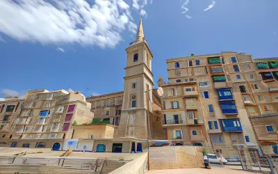 Central and Cosy 2Br Apartment in Valletta