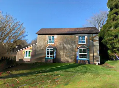 Pontyclerc Farm House B&B Hotels in Manordeilo and Salem