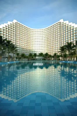 Sea Moon Cam Ranh Beach House Hotels in Cam Ranh