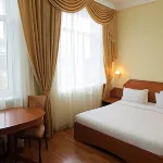 Edem Hotel Hotels near Renus