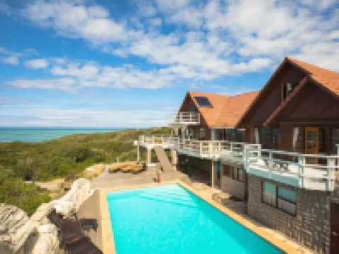 Surf Lodge South Africa Hotels in Jeffreys Bay