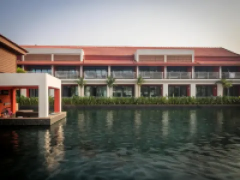 Planet Hollywood Beach Resort Goa Hotels in Utorda