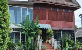 64 Sweet Home Dusit Bkk