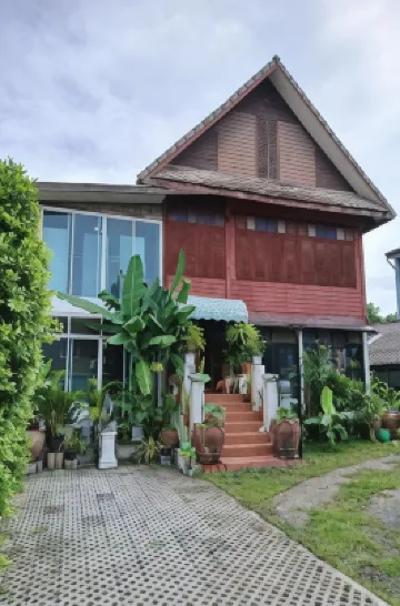 64 Sweet Home Dusit Bkk クルサパ周辺のホテル