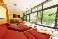 Schlosshotel Villa Westerberge Hotels in Hecklingen