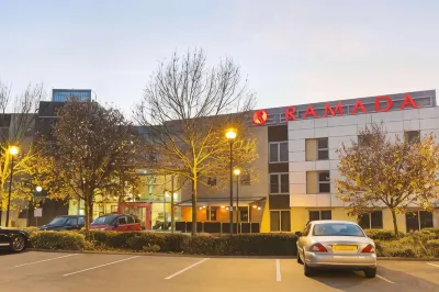 Ramada by Wyndham London North M1 Hotels in der Nähe von Annunciation R C Church