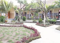 RedDoorz Plus @ Singaraja Hotels in Singaraja