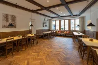 Schattenhofer Braugasthof Hotels in Berching
