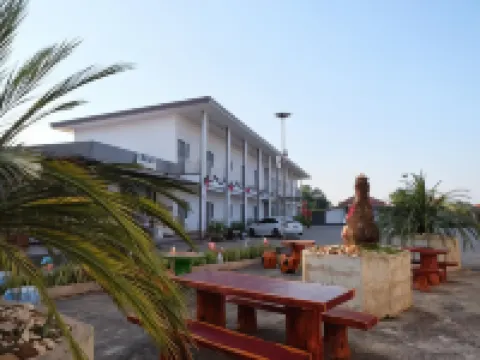 โรงแรมดีดี แกรนด์ โรงแรมในอำเภอ เซกา