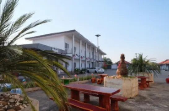 โรงแรมดีดี แกรนด์ โรงแรมในอำเภอ เซกา