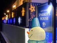 Sparky’s House Hotels in Tamano