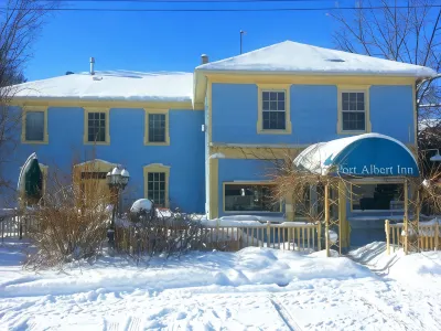 Port Albert Inn and Cottages Hotels in Ashfield-Colborne-Wawanosh