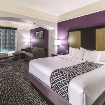 La Quinta Inn & Suites by Wyndham Mission at West McAllen