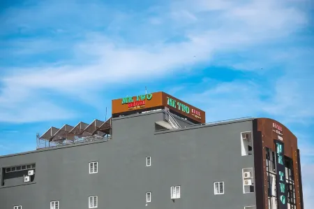 MK Two Hotel Отели в г. Митхо