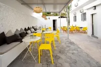 Hôtel Royal Urban Concept - Airport Shuttle