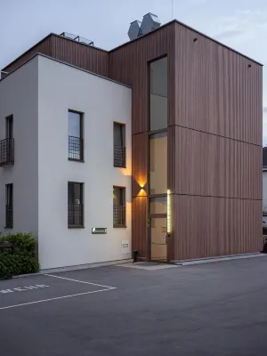 Boutiquehotel Zum Goldenen Hirschen Отели в г. Эбензе