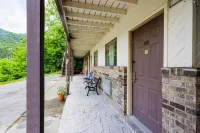 OYO Hotel Chapmanville Inn, WV - Hwy 119 Hotel di Logan