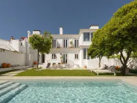 Dona Graca Lisbon Apartments Hotels near Beato
