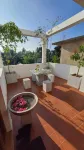 Golden Shower Inn Hotels in 