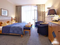 อินเซลโฮเทล เฟียร์ยาเรสไซเทิน โรงแรมใกล้Alter Leuchtturm