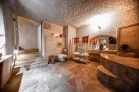 Zeus Cave Suites - Pet friendly