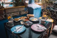 Riad Azurite - servizio colazione