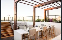 Top Floor Luxury Apartment Rooftop Pool CBD