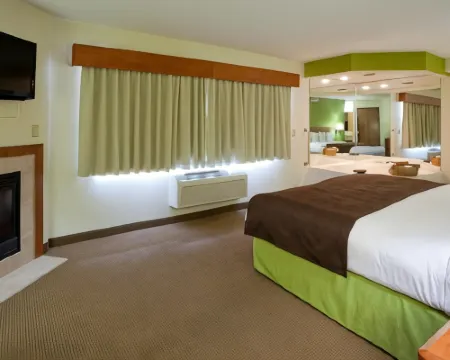 AmericInn by Wyndham Thief River Falls Hotels in Pennington County