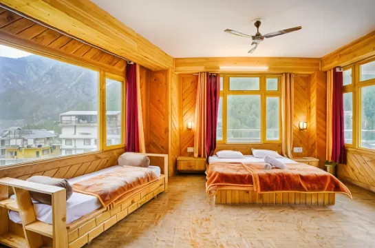 Jungle by sturmfrei Kasol