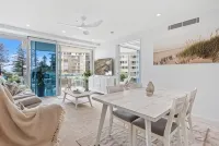 Luxury Beachfront Stay in Kirra